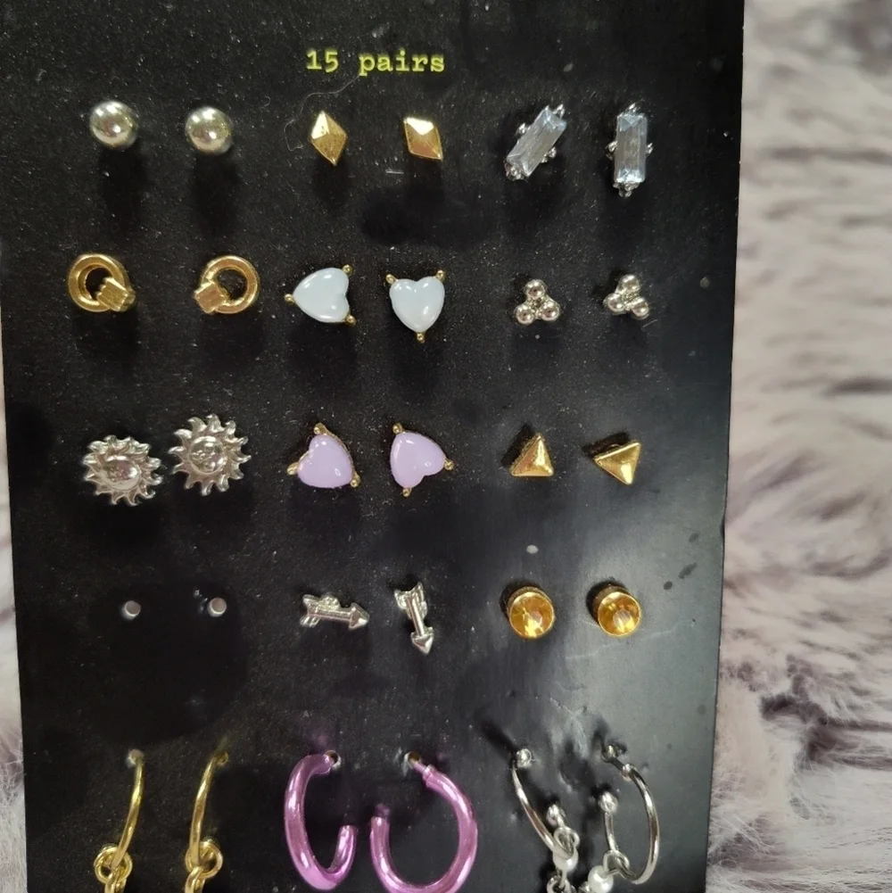 Art Class Earrings Set 14 Pairs New With Tags